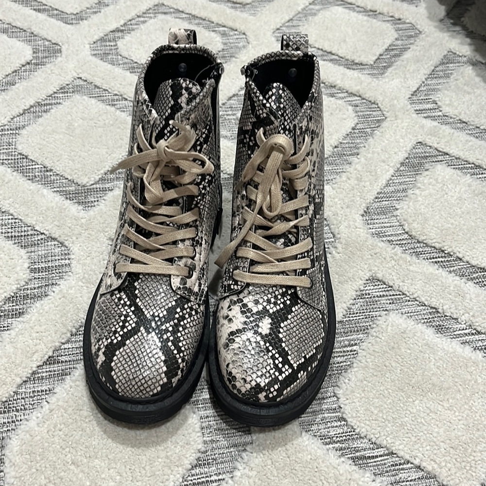 Pierre Dumas Combat Boots